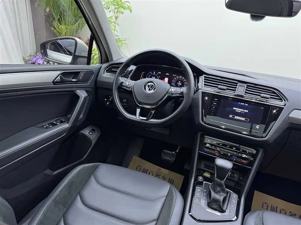 Volkswagen Tiguan L New Energy 2021 — фото 13