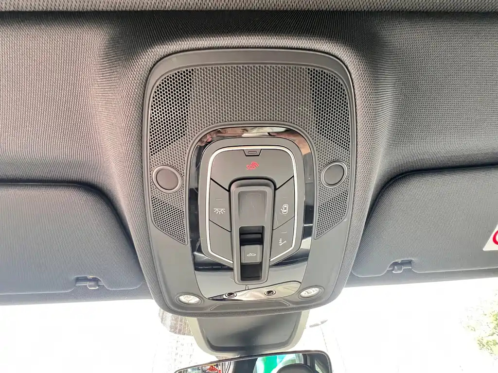 Audi A6L 2021 — фото 26