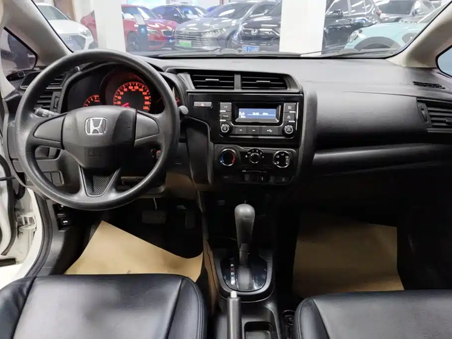 Honda Fit 2019 — фото 12