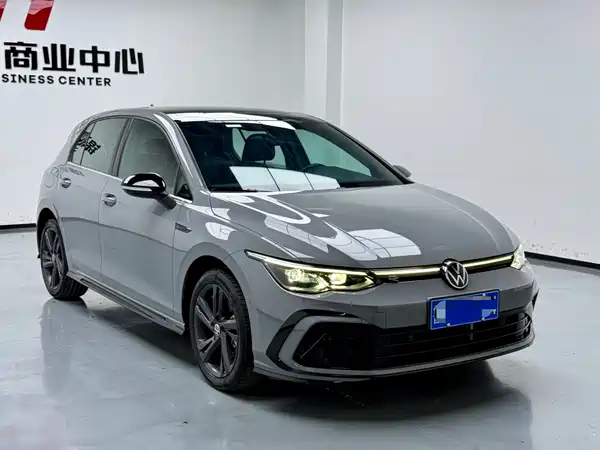 Volkswagen Golf 2023
