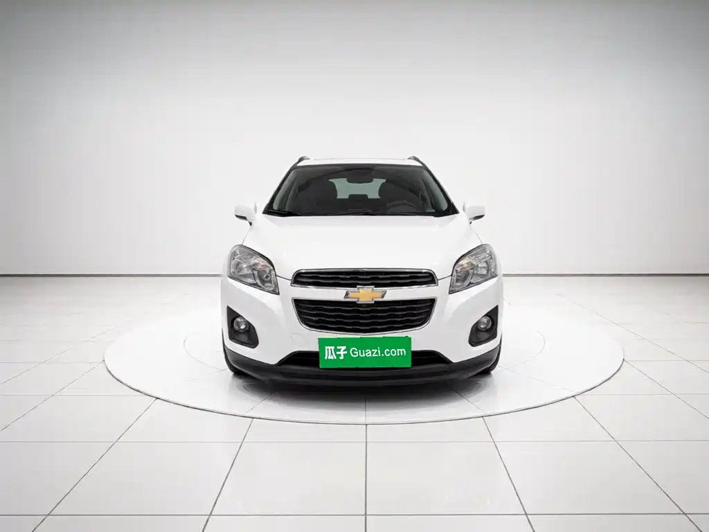 Chevrolet Trax 2015 — фото 2