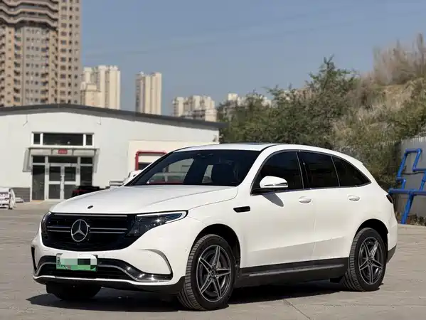 Mercedes-Benz EQC 2021