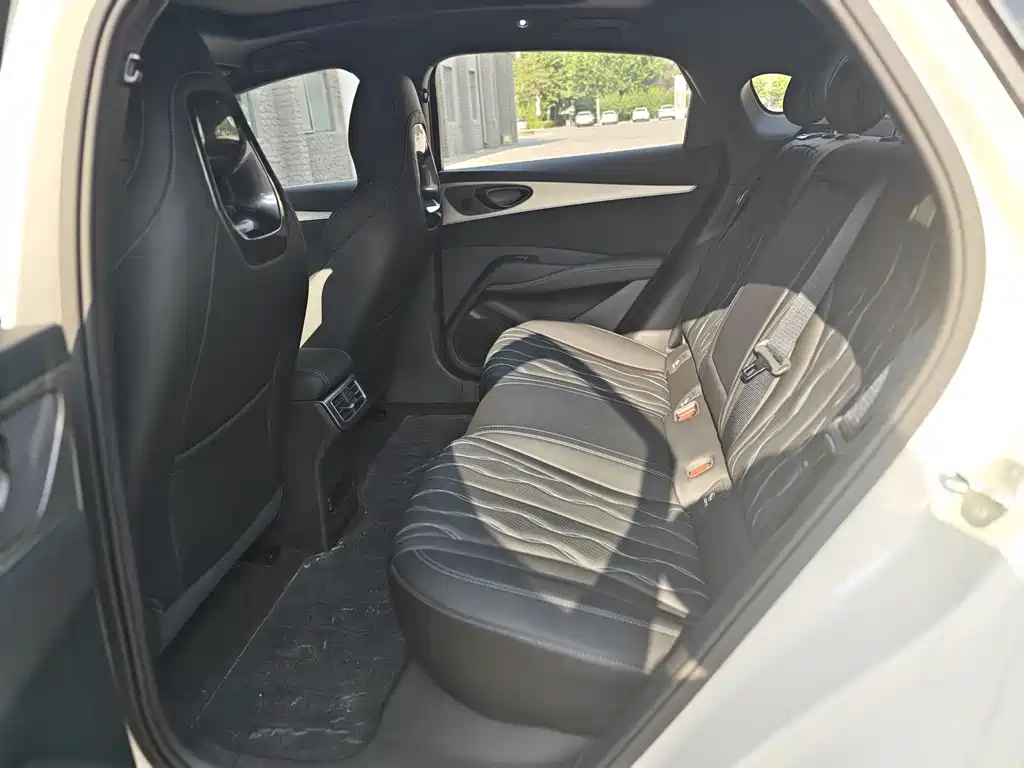 BYD Seal 06 2025