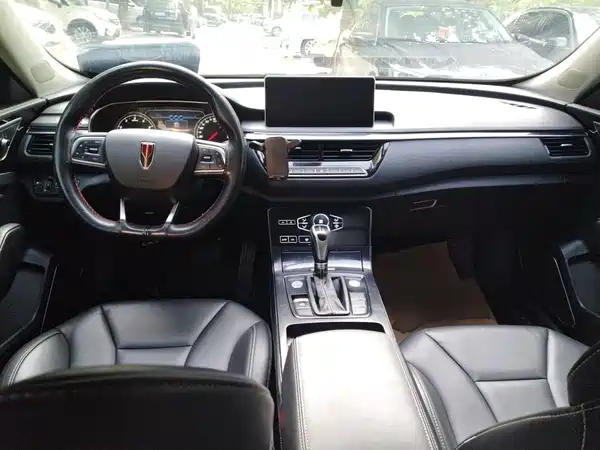 Hongqi H5 2020