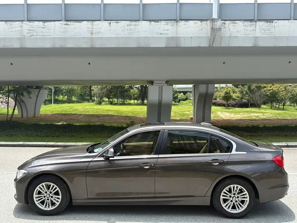 BMW 3 Series 2013