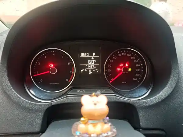 Volkswagen Polo 2015