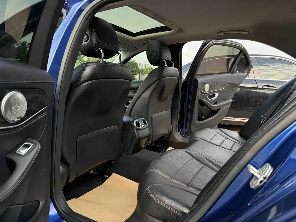 Mercedes-Benz C-Class 2015 — фото 5
