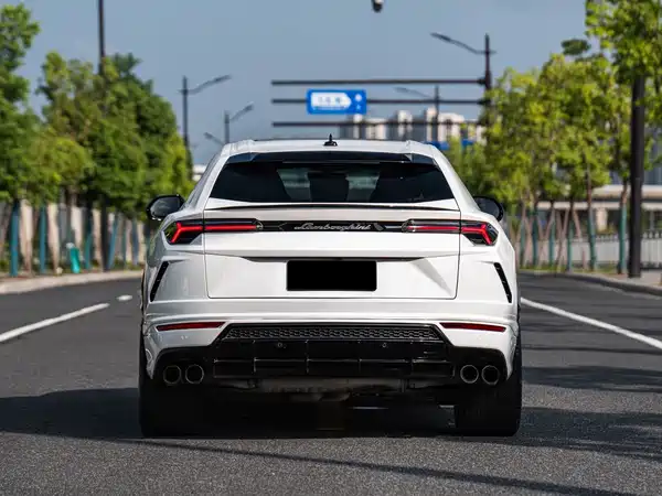 Lamborghini Urus 2019
