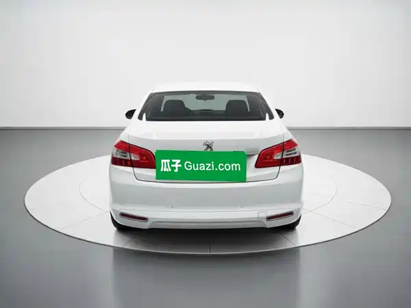 Peugeot 408 2015