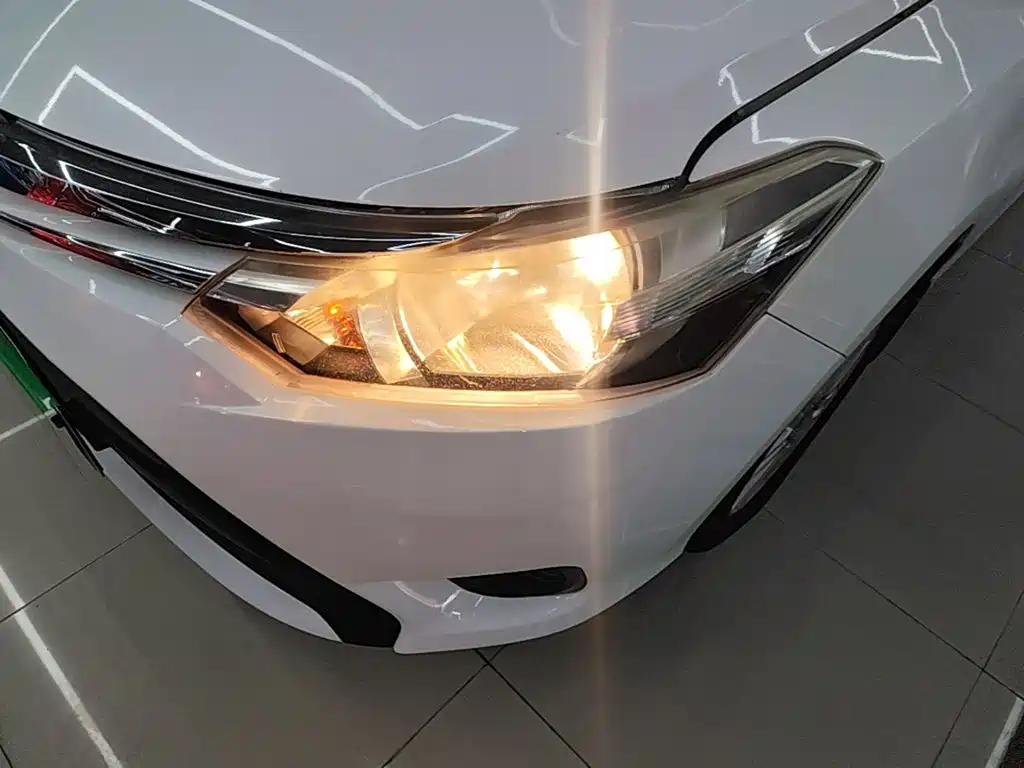 Toyota Vios 2015 — фото 24