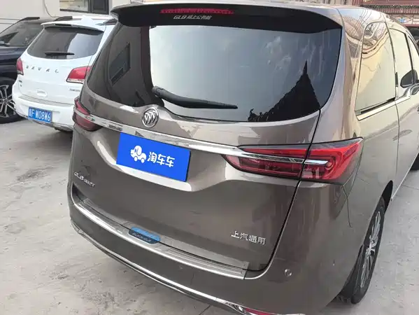 Buick GL8 2021