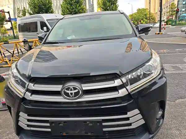 Toyota Highlander 2019
