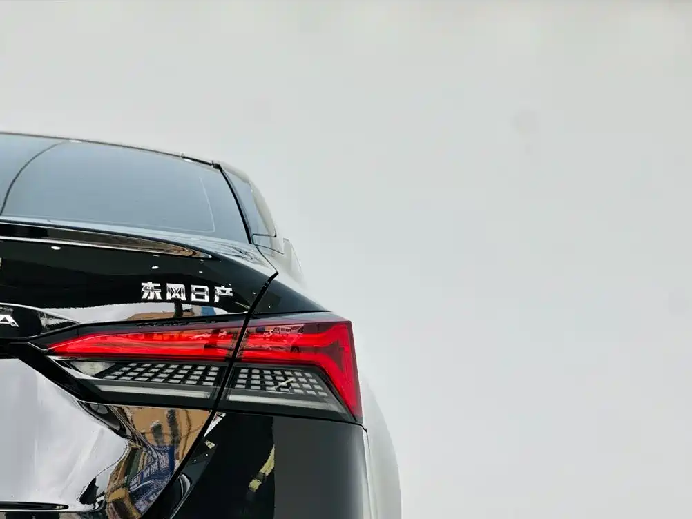 Nissan Teana 2023 — фото 11