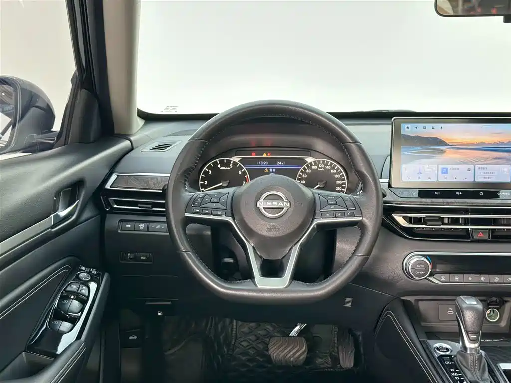 Nissan Teana 2023 — фото 17