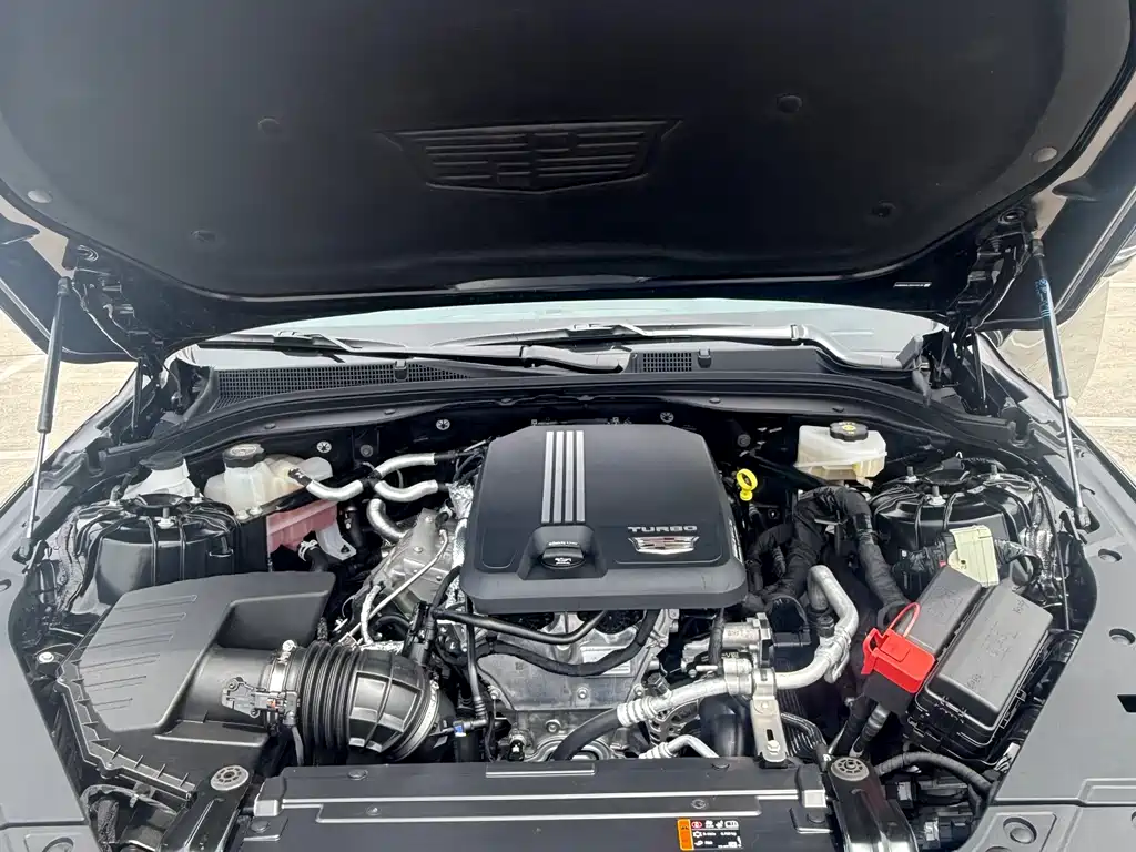 Cadillac CT5 2026 — фото 13