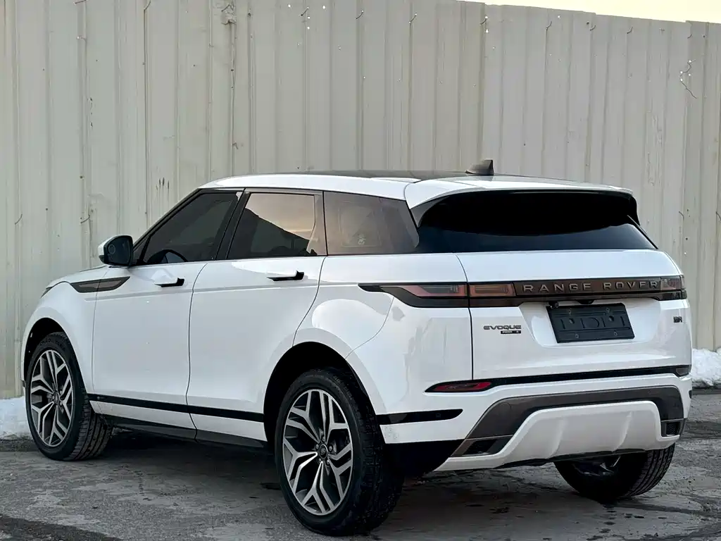 Land Rover Evoque 2021 — фото 8