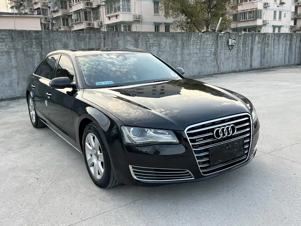 Audi A8 2014