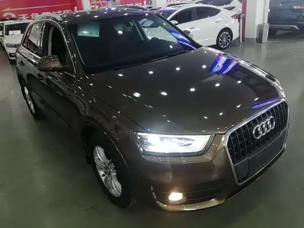 Audi Q3 2015