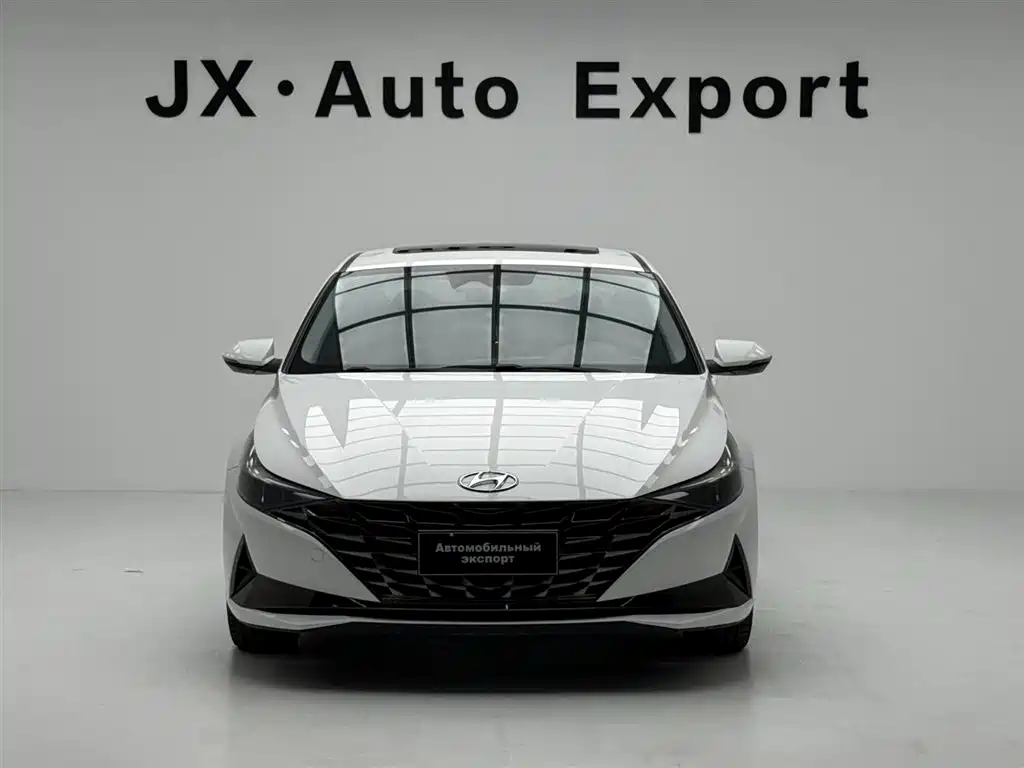 Hyundai Elantra 2021
