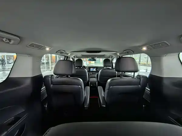 GAC Trumpchi M8 2021