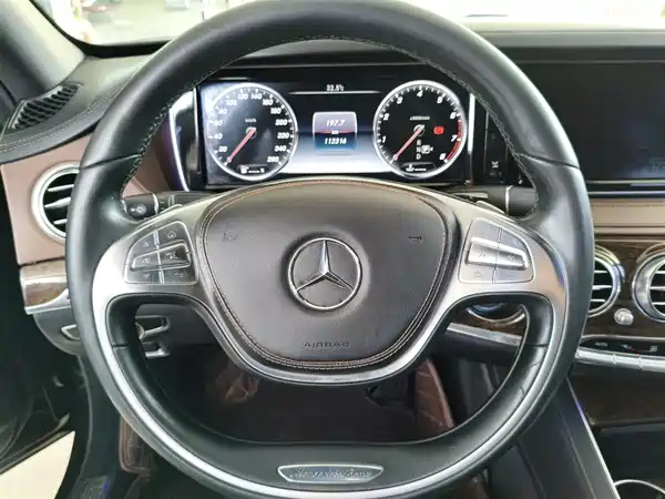Mercedes-Benz S-Class 2015