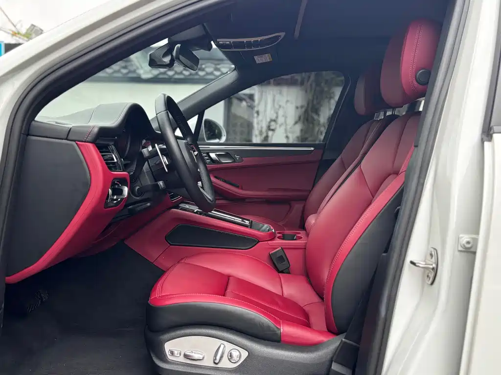 Porsche Macan 2022 — фото 12