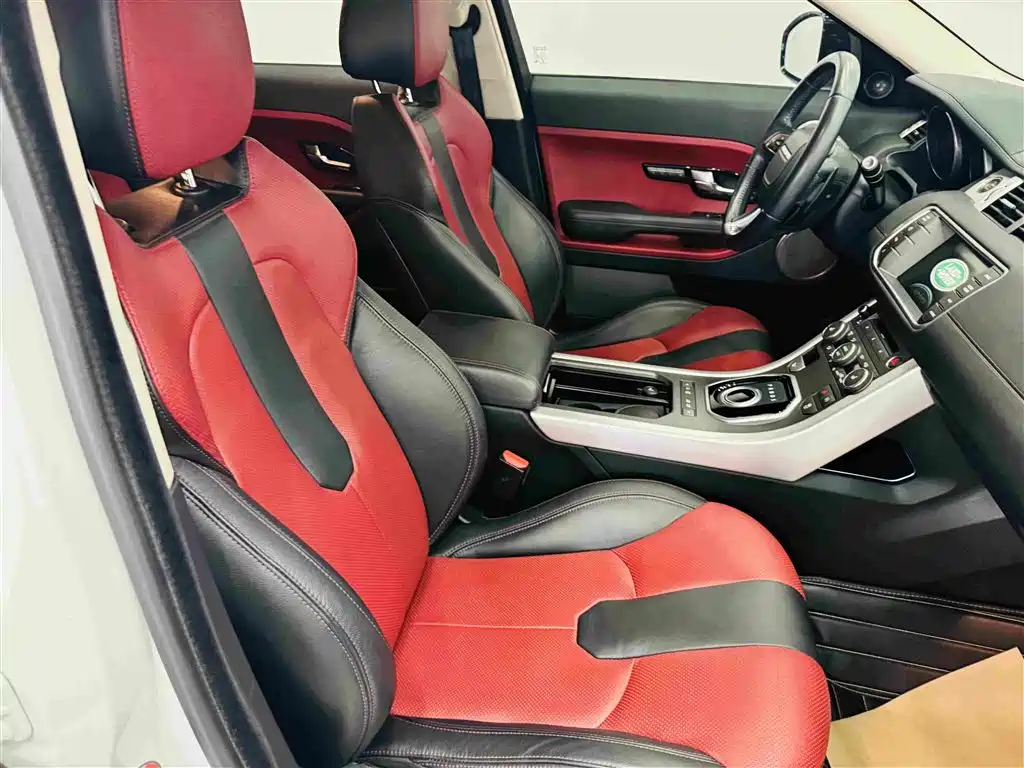 Land Rover Evoque 2015 — фото 28