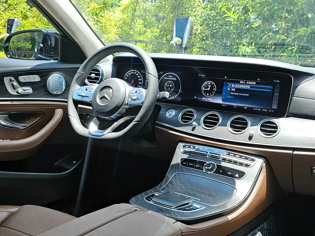 Mercedes-Benz E-Class 2020 — фото 8