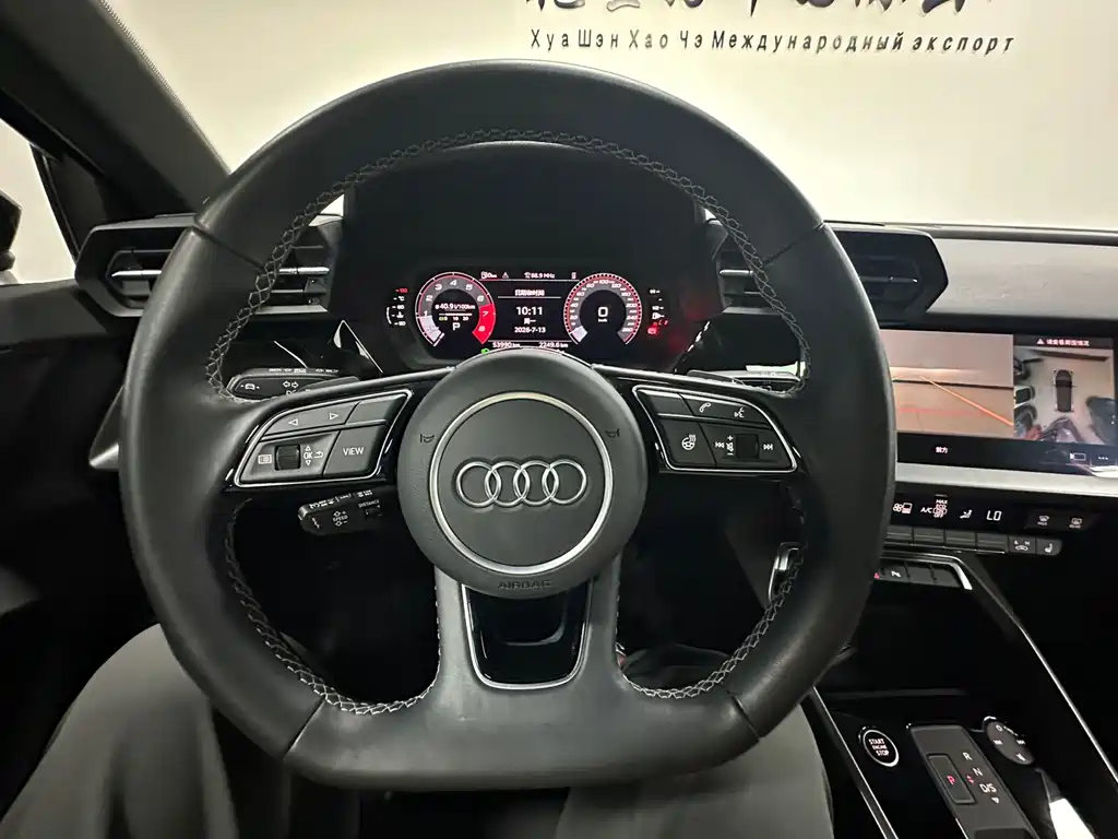 Audi A3 2023 — фото 21
