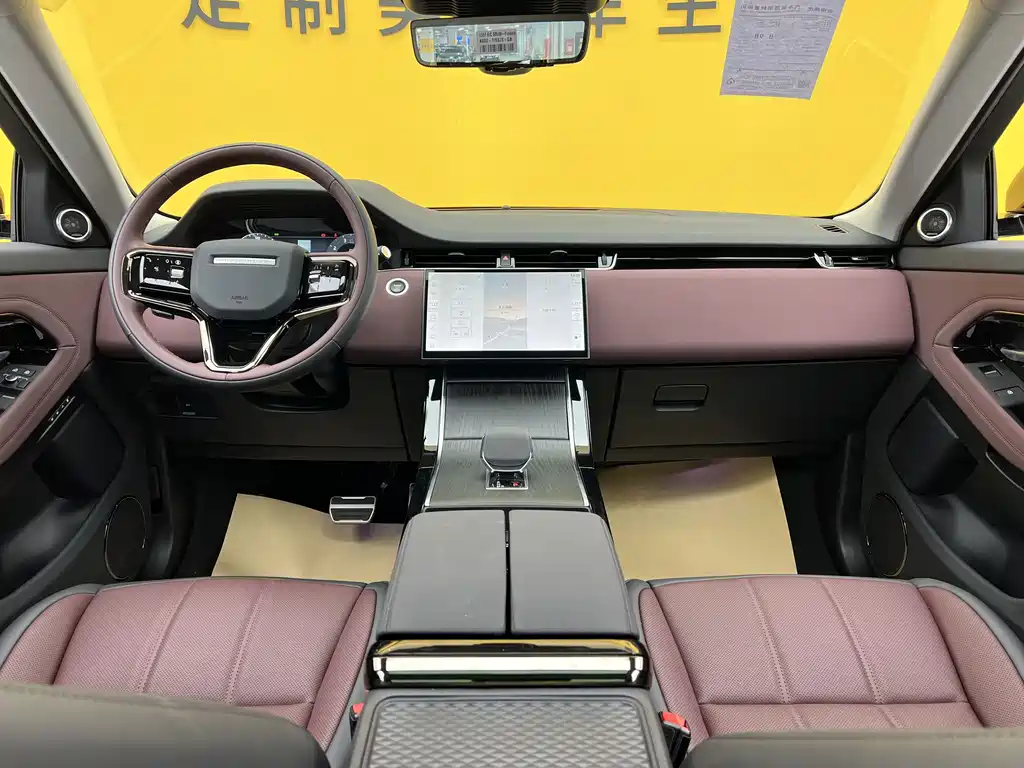 Land Rover Evoque — фото 11