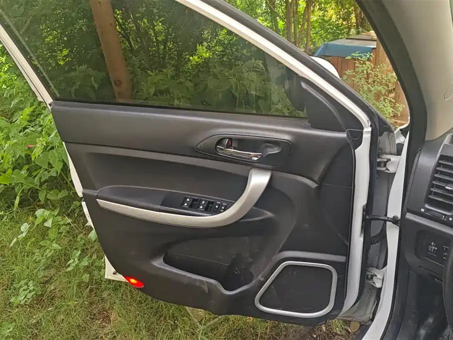 Changan CS35 2016