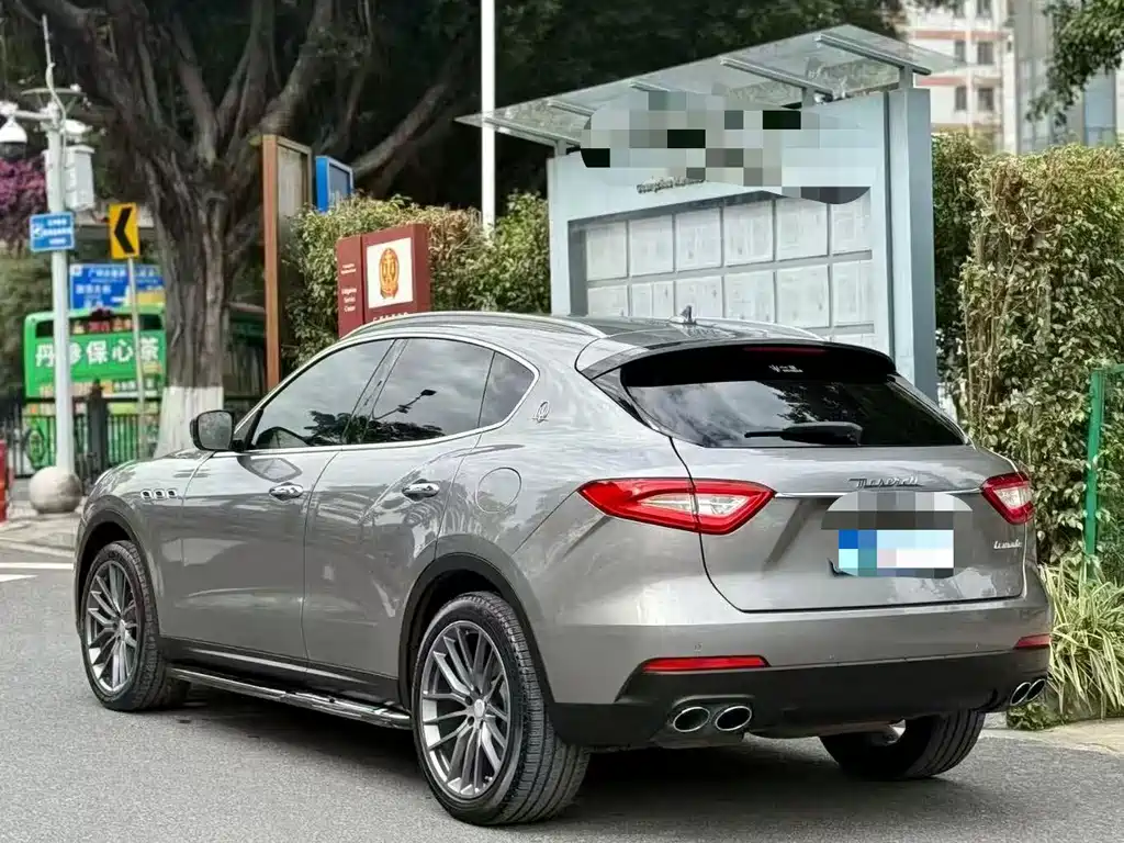 Maserati Levante 2017 — фото 3