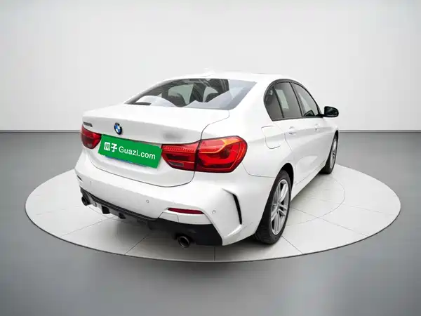 BMW 1 Series 2022