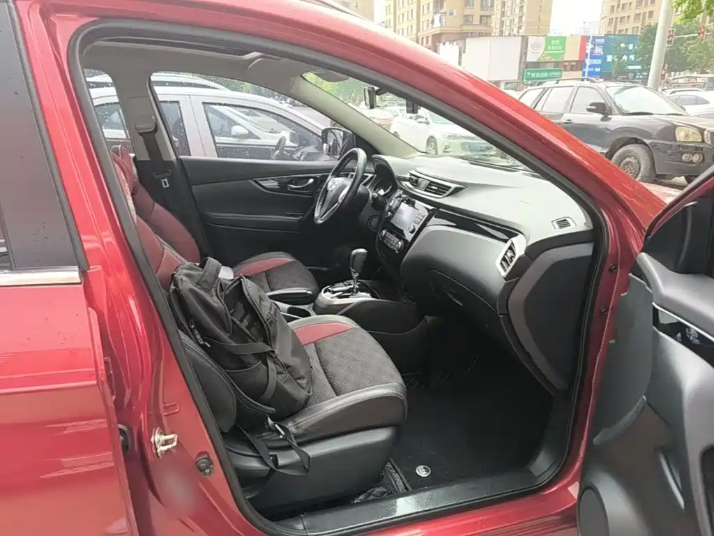 Nissan Qashqai 2017 — фото 25
