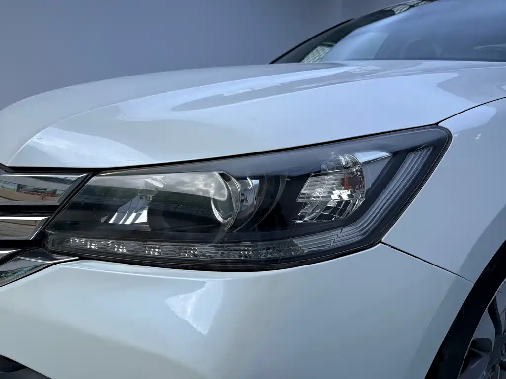 Honda Accord 2014 — фото 9