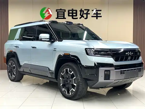 Fangchengbao Leopard 8 2024