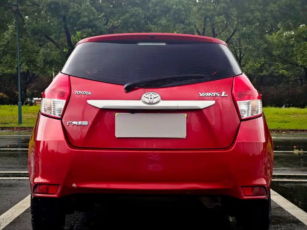 Toyota Yaris L 2016