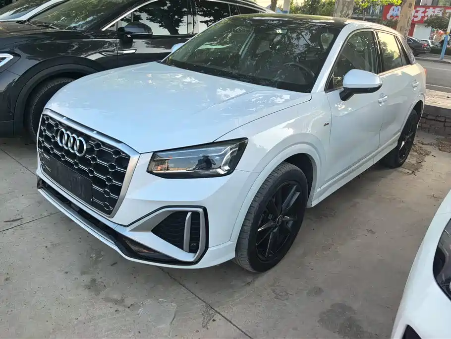 Audi Q2L 2022