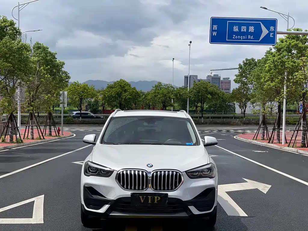 BMW X1 2021