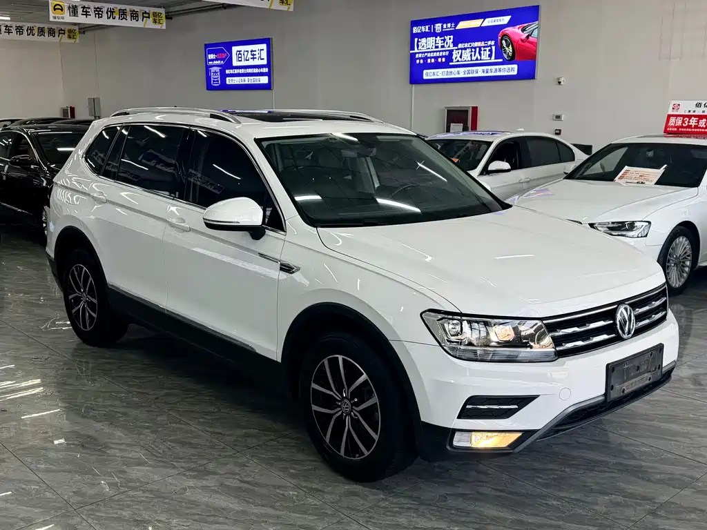 Volkswagen Tiguan L 2019 — фото 8