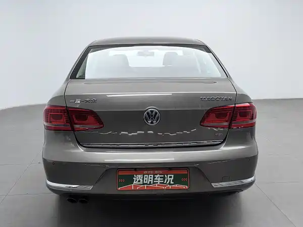 Volkswagen Magotan 2013