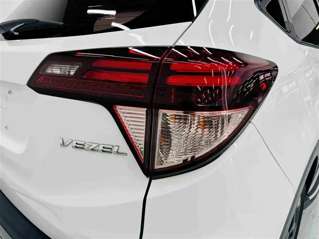 Honda Vezel 2017 — фото 11