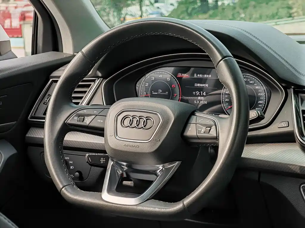 Audi Q5L 2022 — фото 9