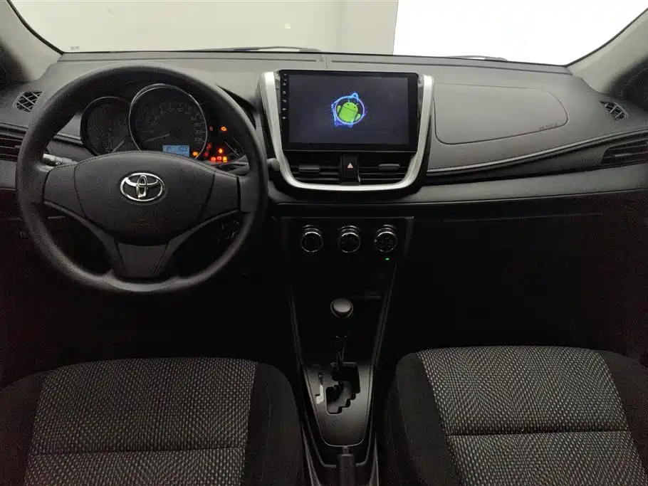 Toyota Vios 2018 — фото 12