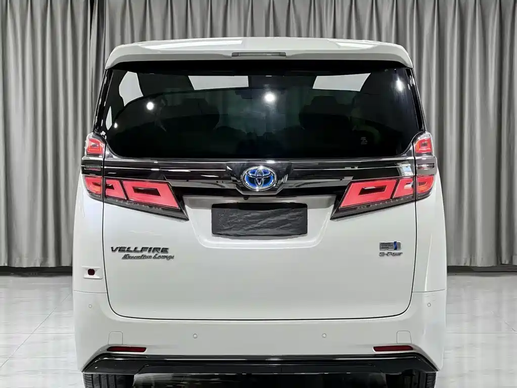Toyota Vellfire 2020 — фото 11