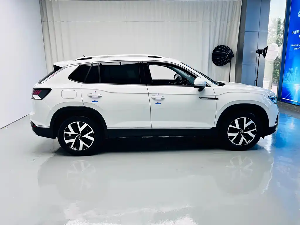 Volkswagen Tayron 2023