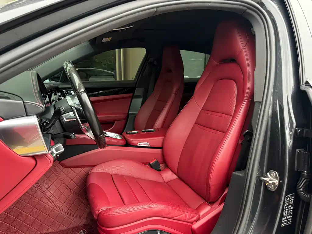 Porsche Panamera 2019 — фото 13