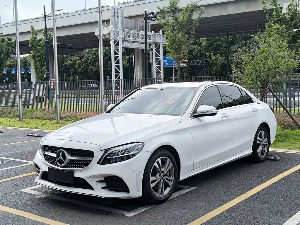 Mercedes-Benz C-Class 2020 — фото 1