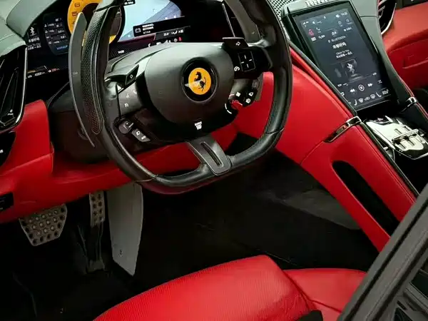 Ferrari Roma 2021