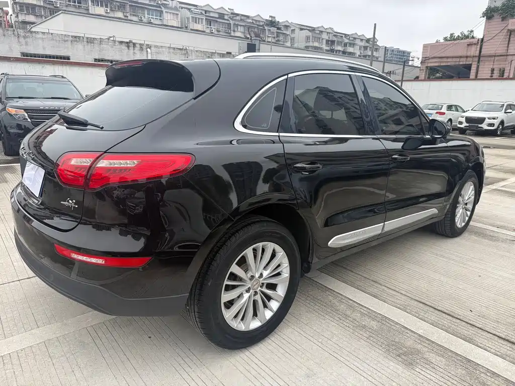 Zotye SR9 2019 — фото 11